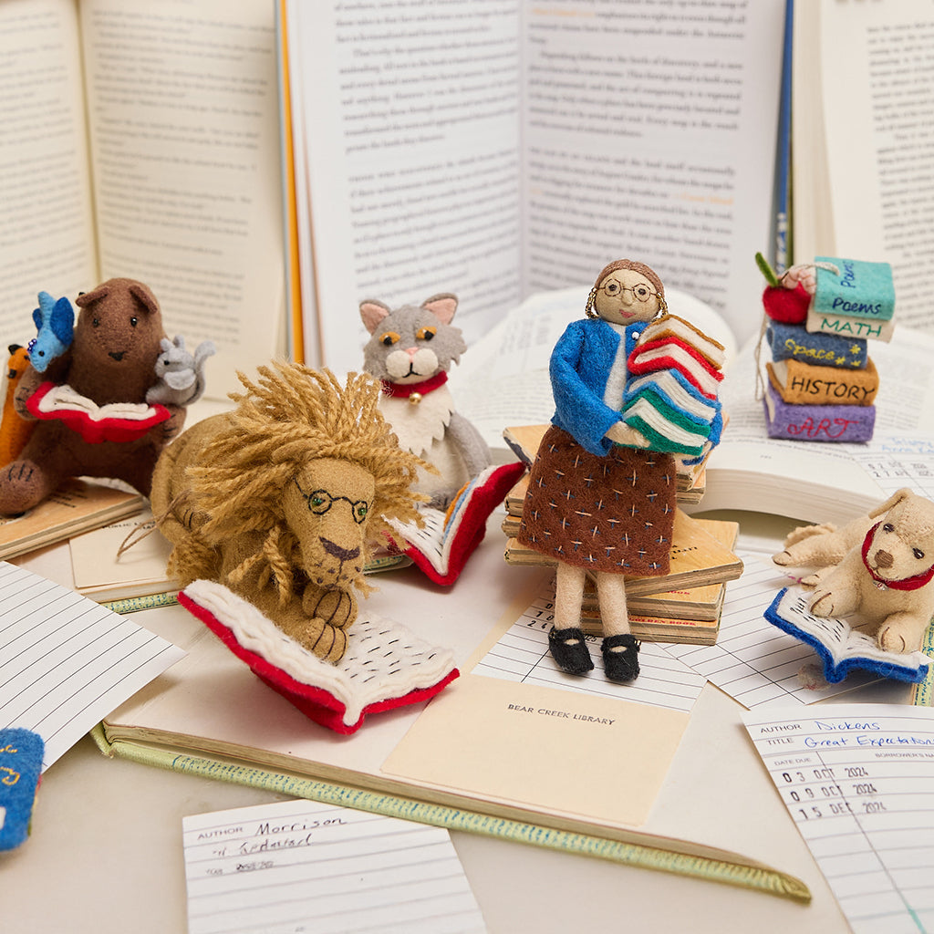 Reading Lion Ornament