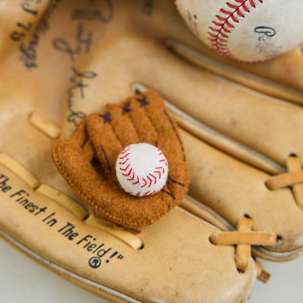 Baseball Glove Ornament